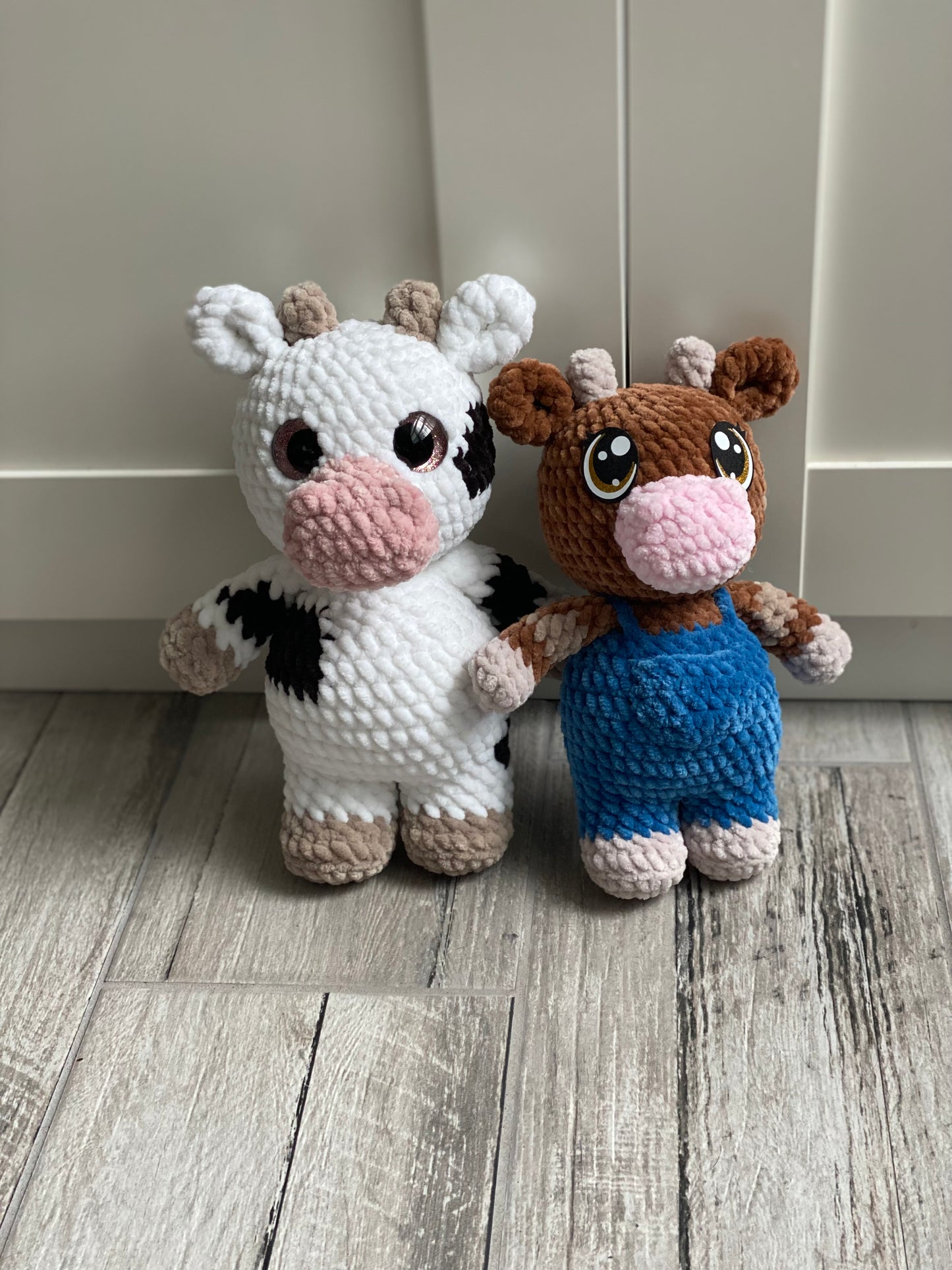 *Pattern Pack* Cow, Cow with Overalls, and mini NO SEW cow Crochet Pat